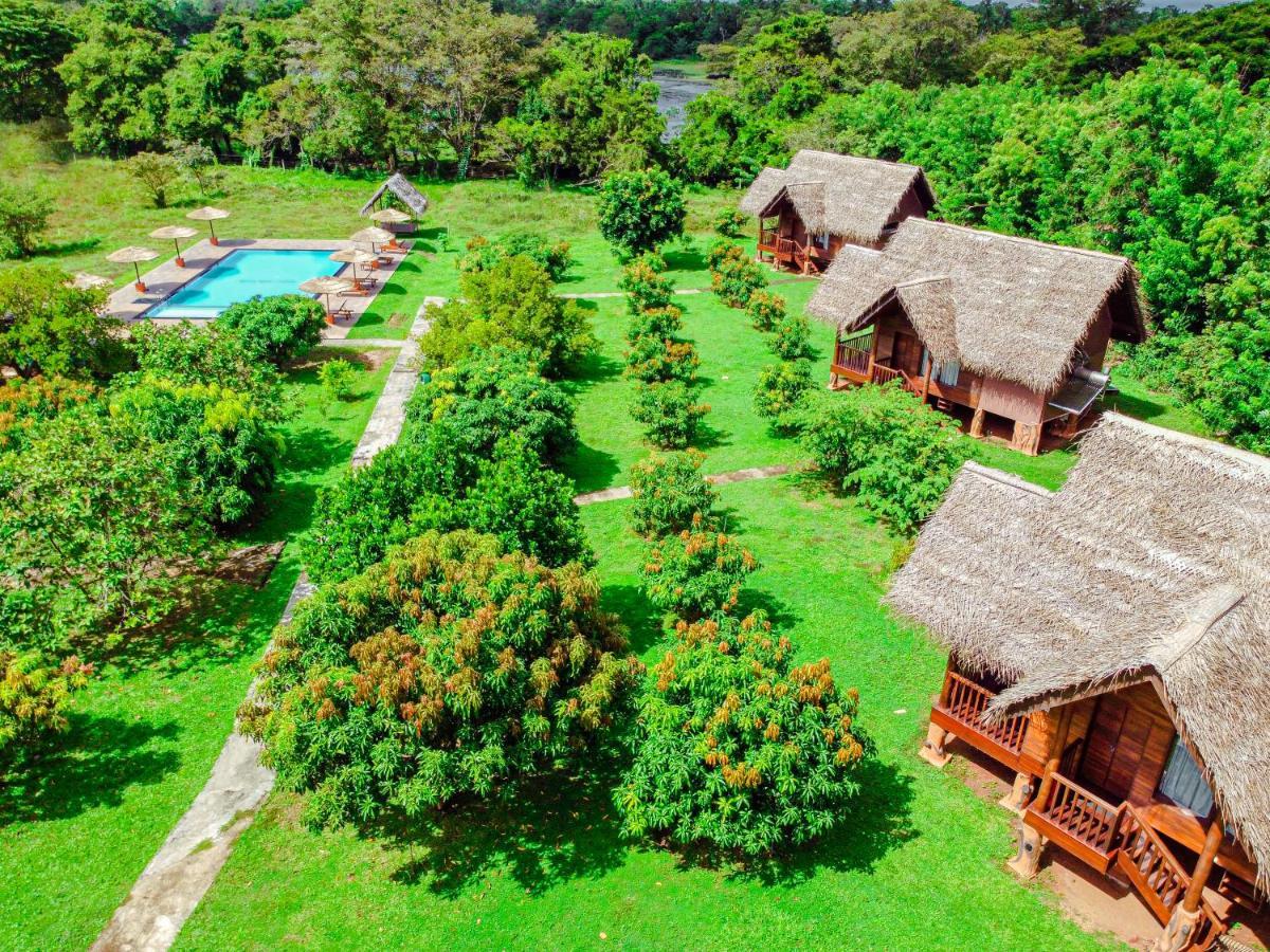 Sigiriya Water Cottage ภายนอก รูปภาพ